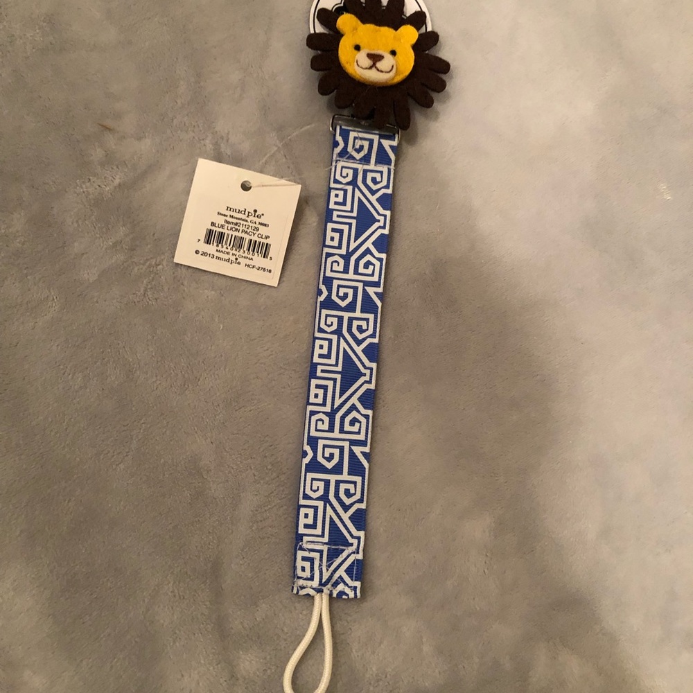 Pacifier Clip